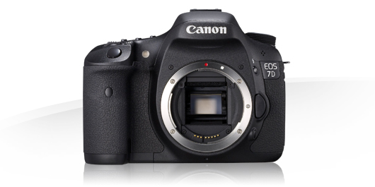 EOS_7D_Angle3_tcm83-932820